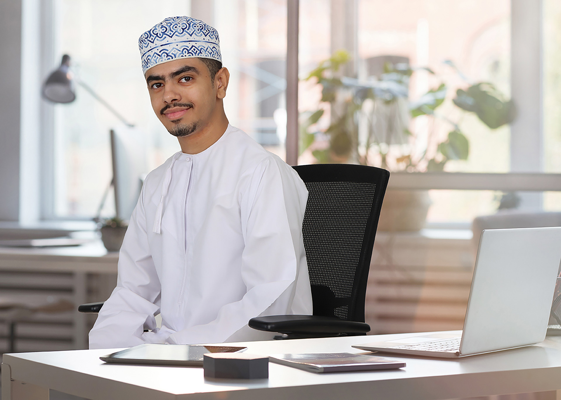 Find out about rewarding careers at Saha Investments DMCC 